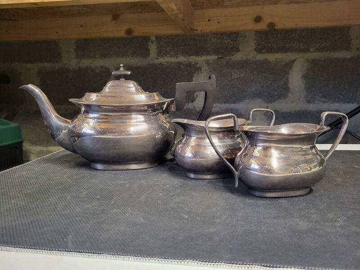 Vintage Silver Plate Tea Set - Teapot, Creamer & Bowl - Sheffield