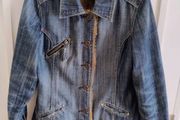 Denim cotton jacket with faux fur lining warm winter size 16 button closure in very good condition with no issues see last two photos for exact measurements FREE STANDARD POSTAGE INCLUDED