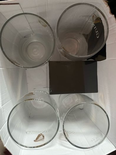 Guinness Draught Nitrosurge Device and 4 Guinness glasses brand new