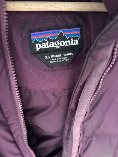 patagonia jacket (mid length) purple women's xs