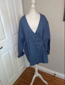 Carolyn Donnelly size 16 linen jacket - new