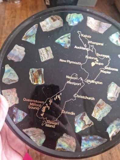 new Zealand  tray