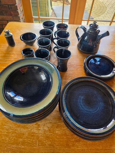 Louis Mulcahy Dinnerware