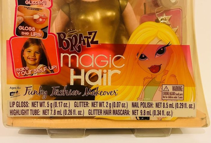 BRATZ dolls Yasmin and Cloe 6 in 1 Funky Fashion Makeover
