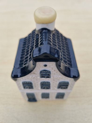 KLM Blue Delft House ceramic collector's house no. 5