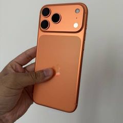 URGENT - IPhone 17 Pro Max 256Go (100% battery health)