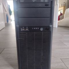 HP ProLiant ML330 G6 tower server