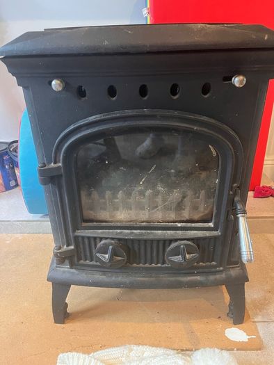 Tripp of Dublin Solid Fuel Stove