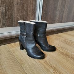 Ladies ankle boots
