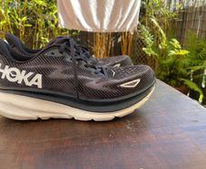 Hoka Clifton 9 size 6.5