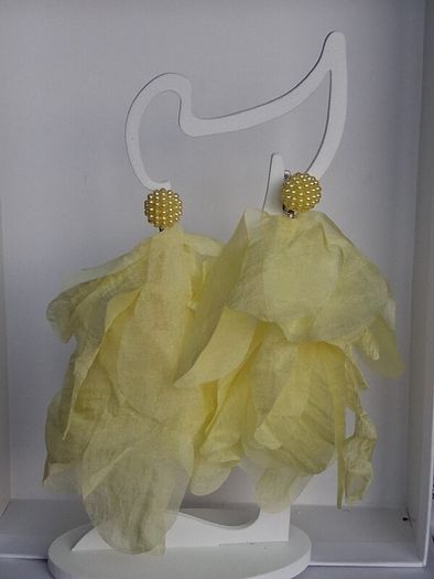 Lemon Yellow Pearl Cluster Stud Glass Inlay Extravagant Chiffon Petal Tassel Earrings