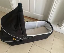Out N About carry cot