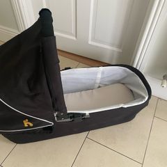 Out N About carry cot