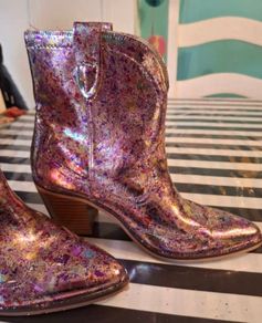 Customised ankle cowboy boots