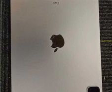 Apple iPad Pro 11-inch 2nd Gen 256GB - Silver