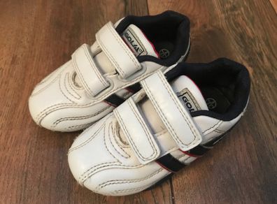 GOLA Sports boys runners size 5 junior