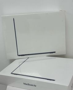 Macbook air m3 13.6
