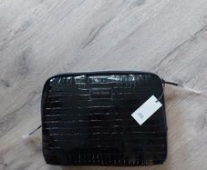 New River Island patent croc lap top case. Rrp 25 eurp