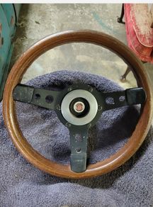 Mountney Vintage wooden steering wheel