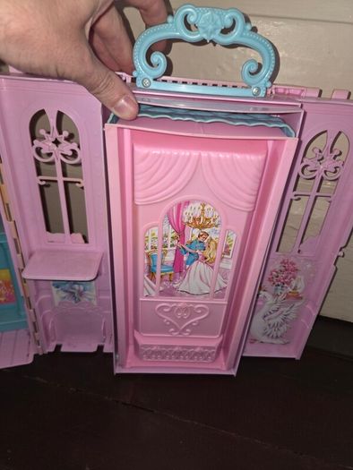 2003 Barbie Swan Lake Enchanted Castle Set