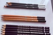 17 Sketching pencil - 5 euro all
