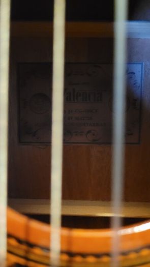 Valencia CG-180 classical guitar