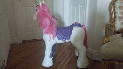 Feber Ride on Unicorn