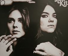 First Aid Kit - Ruins.