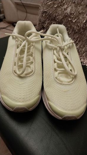 Nike size 4 perfect immaculate were 120