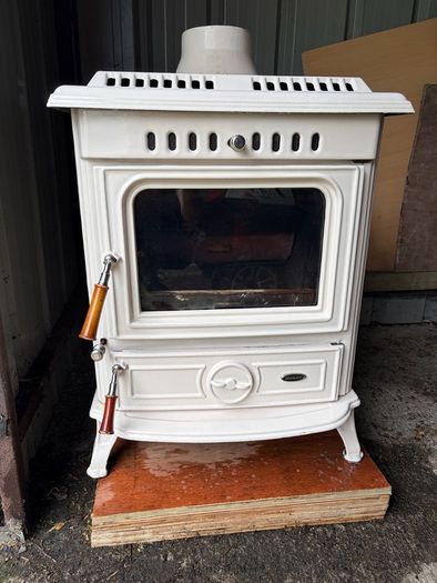 Henley 21kW Solid Fuel Stove