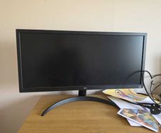 LG 26WQ500 26" UltraWide Monitor