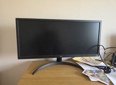 LG 26WQ500 26" UltraWide Monitor