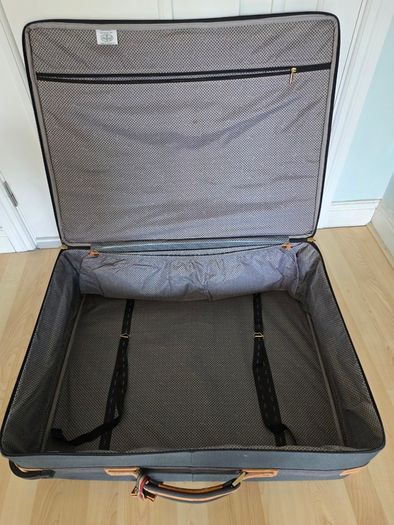 Classic Suitcase