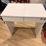 Dressing table Image 3