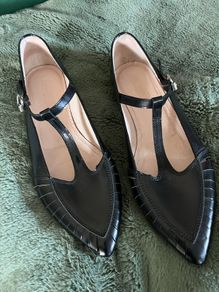 Hobbs NW3 Leather Black Flats / Pumps with strap - Size 6 / EU 39 worn once