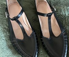 Hobbs NW3 Leather Black Flats / Pumps with strap - Size 6 / EU 39 worn once