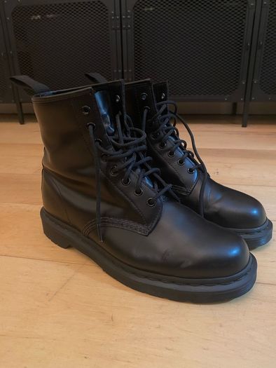 Dr Martens Mono Black 1460 UK 9