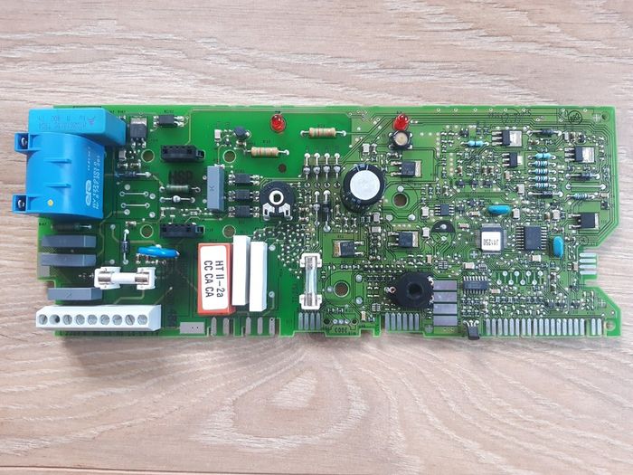 Worcester Bosch 24i Junior Gas Boiler Mainboard