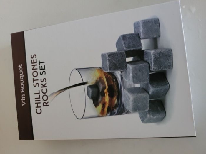 Chill stones
