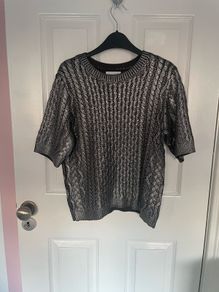 Knit top