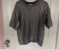 Knit top