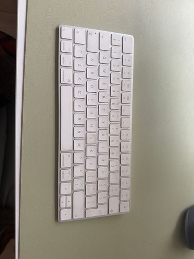 Apple magic keyboard