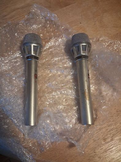 microphones