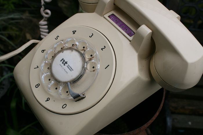 Vintage Bell System Electric Rotary Dial Phone