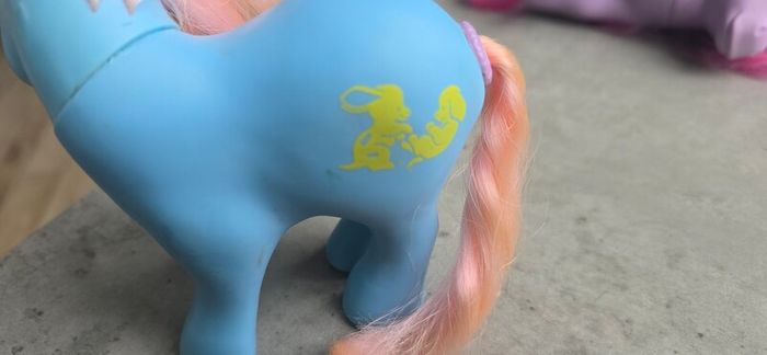 Squeezer Happy Tails Ponies Puppies MLP G1 My Little Pony
