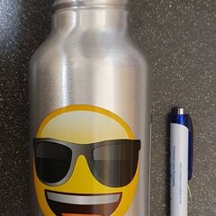 New - Christmas / Birthday Gift Idea -  An Official Emoji Drinks Bottle - With a Carbine Hanging Clip - E