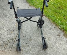 Rollator in excellent condition
