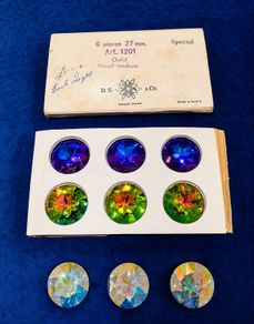 Rare Vintage Swarovski D.S. & Co. Austria 27mm Vitrail Medium Crystals