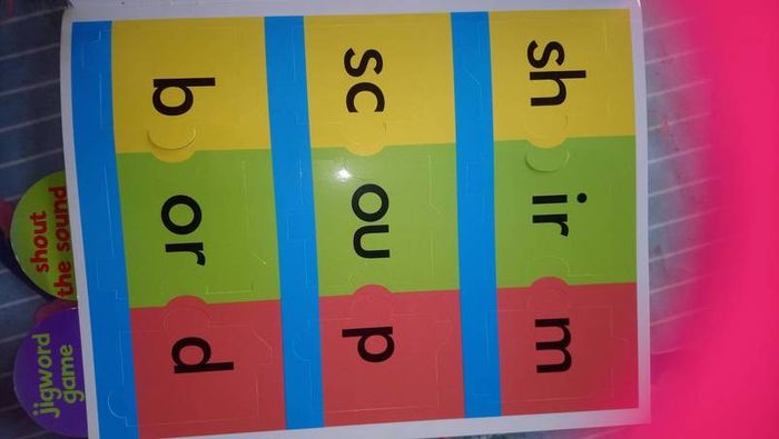 Phonics Book; Bear in the air