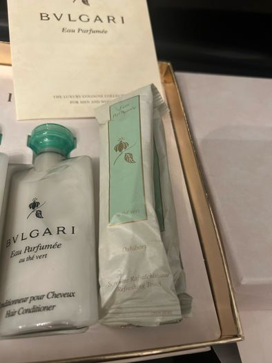 Bvlgari Au the Vert Parfumee 8 piece set , New.